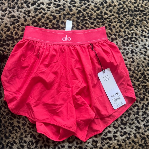 ALO Yoga Pants - ALO Yoga Women's Vibrant Pink Athletic Shorts